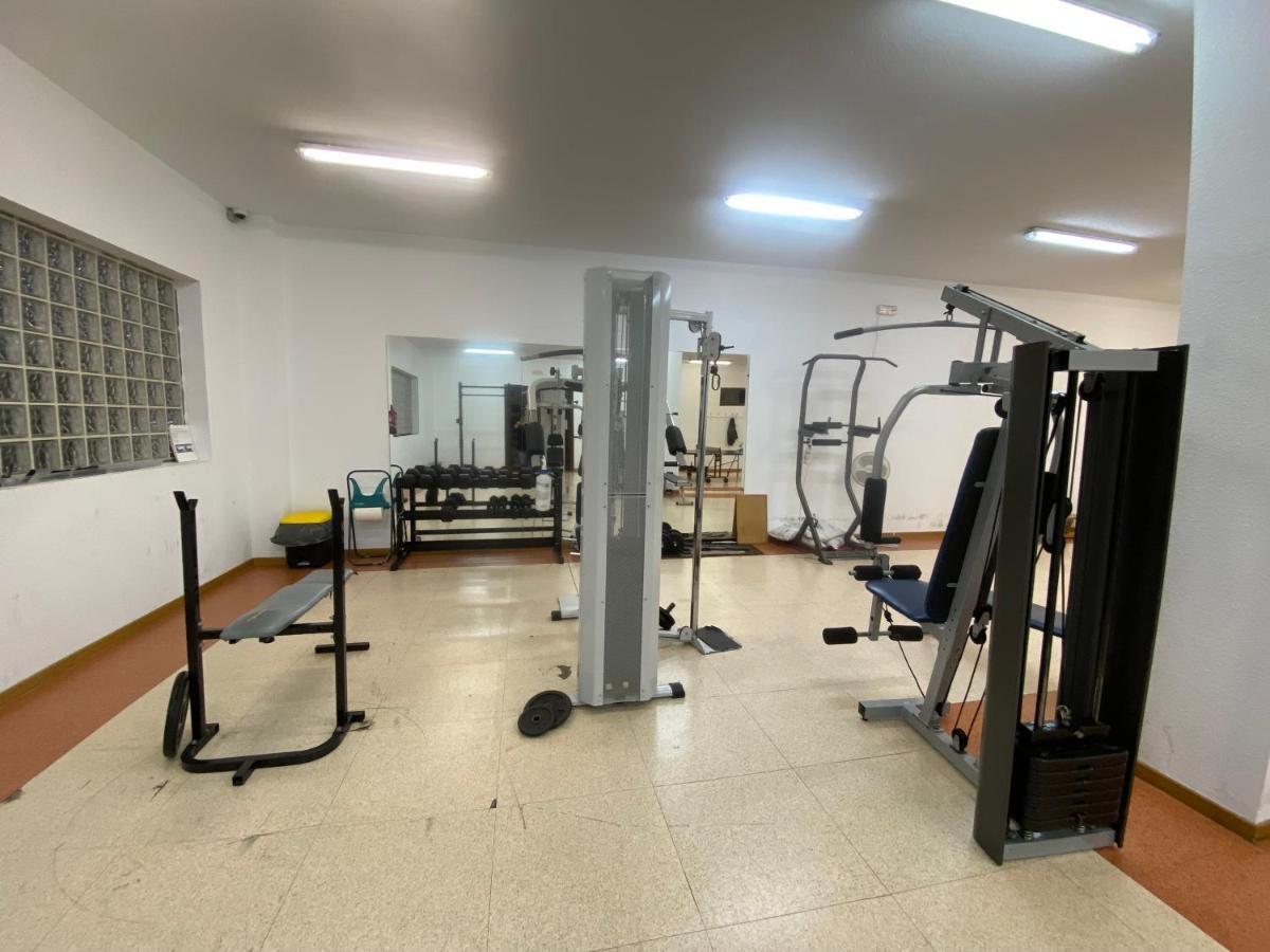 Deyanira Suite, Aeropuerto, Ifema مدريد المظهر الخارجي الصورة
