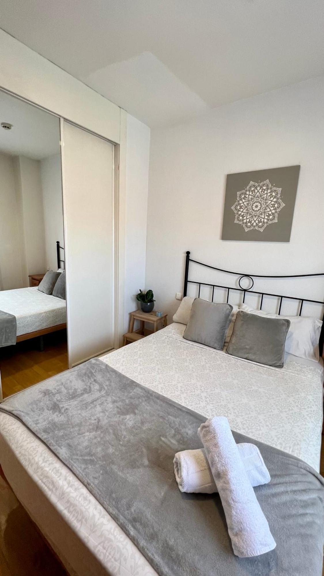 Deyanira Suite, Aeropuerto, Ifema مدريد المظهر الخارجي الصورة